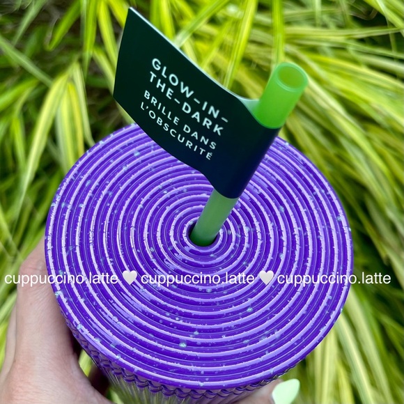 💜NWT✨Starbucks 2024 Purple Pleated Speckle Glow in the Dark Halloween Tumbler - Picture 5 of 6